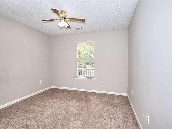 3rd image of 4160 Janel Ln