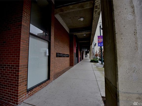 2nd image of 936 Pacific Ave
