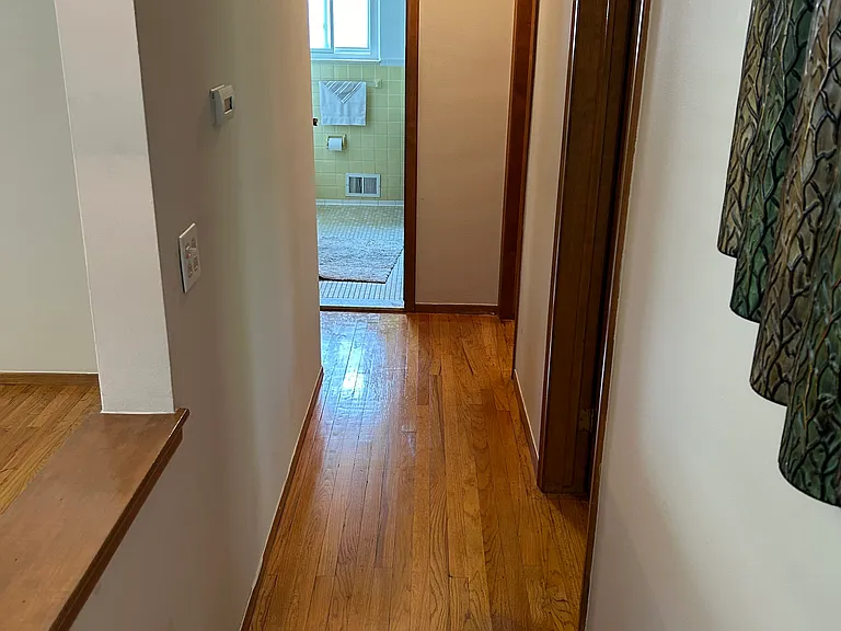 33773 Somerset Dr — Photo 2