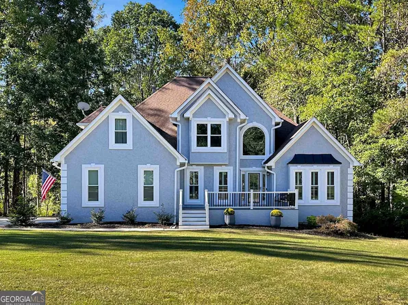 134 Barrington Farms Dr, Sharpsburg, GA 30277