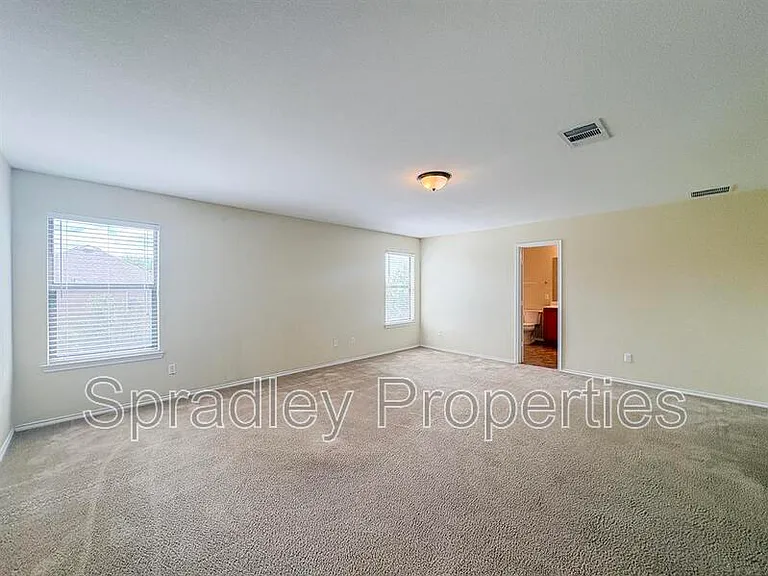 1047 Tumbleweed Trl — Photo 13