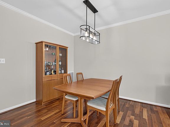 5th image of 6701 Ordsall St
