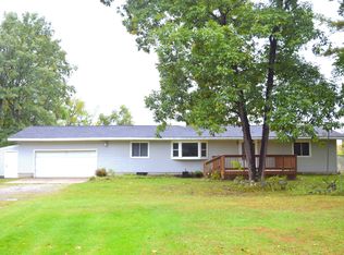 10739 Fifteen Mile Rd NE, Cedar Springs, MI 49319