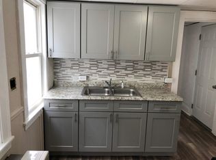 182 Grant St APT 2, Portland, ME 04101
