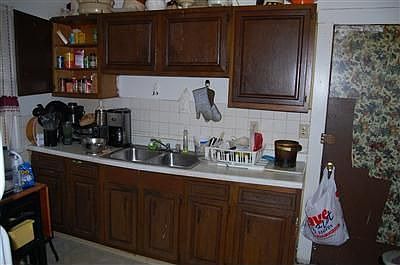 5th image of 1262 E 141st St