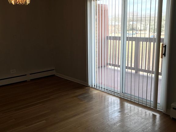 4th image of 742 Dempster St APT B203