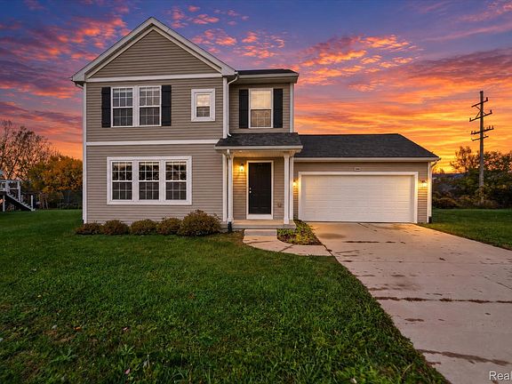 2nd image of 344 Saddlebrook Dr
