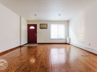 106 Jefferson St #1, Brooklyn, NY 11206