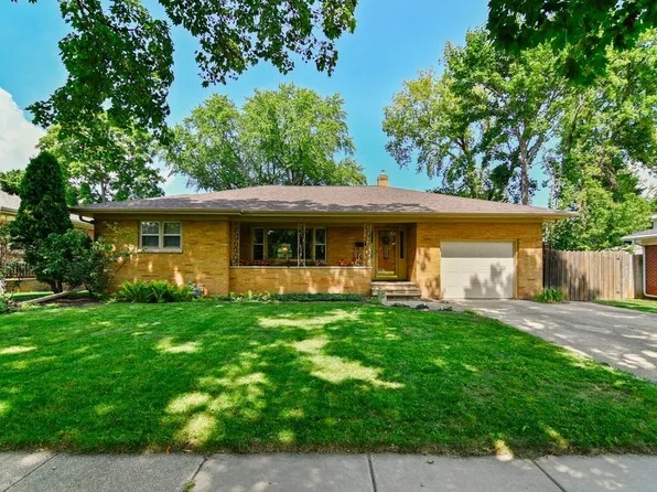 1168 Oregon St, Green Bay, WI 54303
