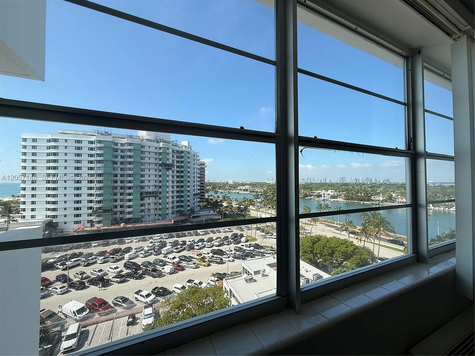 The Amethyst Condo — Photo 4