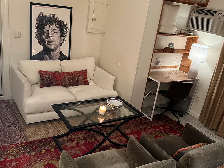 54 Parkwood Ave #1/2 — Photo 25