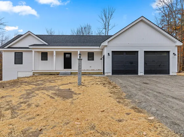 3 Reginald Way, Standish, ME 04084