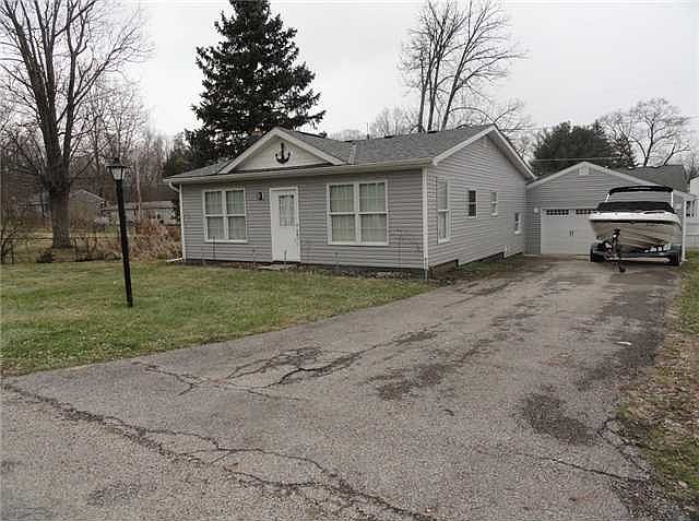 1st image of 13557 Pine Rd NE