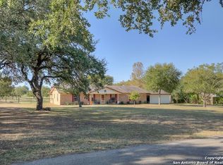 128 Deer Run St, Pleasanton, TX 78064