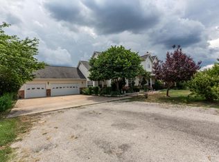 282 Stone County Rd, Galena, MO 65656