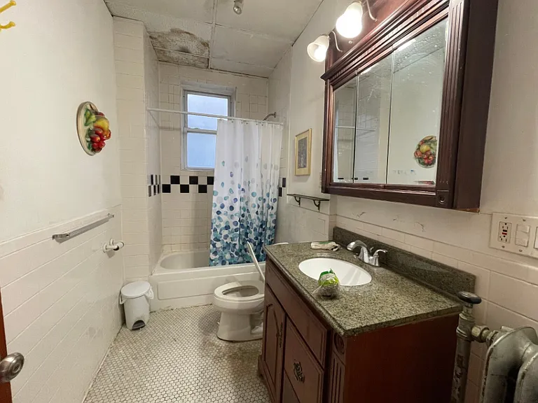 10 Copenger St #2 — Photo 8