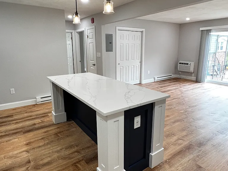 80 Locust Avenue — Photo 3