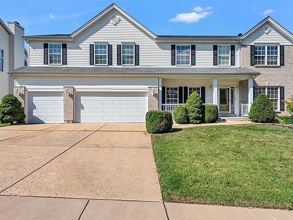 2nd image of 3213 Forest Lane Ct