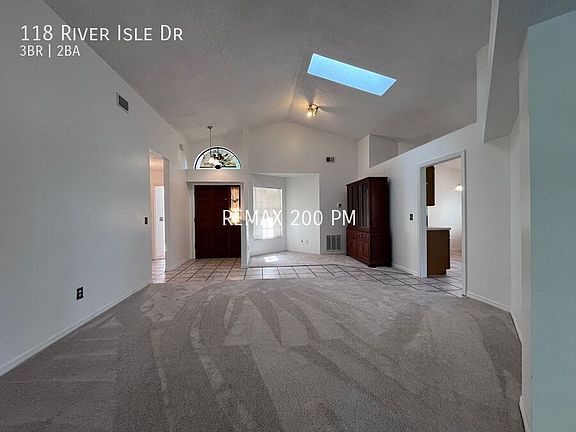 2nd image of 118 River Isle Dr