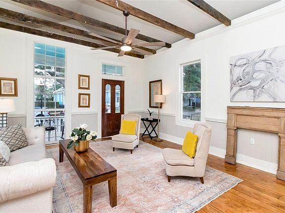 2nd image of 352 Marine St