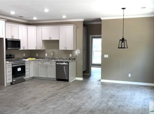 103 Village Dr, Guyton, GA 31312