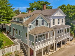 12 Temple St, Stonington, CT 06378