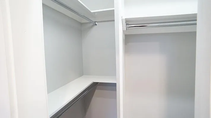 Rented by Bloom Real Estate Group | media 12