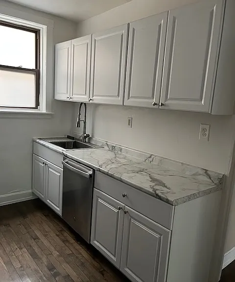 5927 N Paulina St #3W — Photo 6