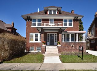 938 Webb St, Detroit, MI 48202
