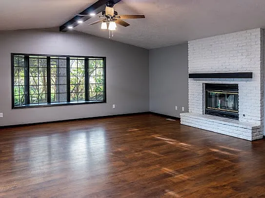 4101 S Downing Ave — Photo 1