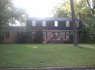 1518 Helmsdale Dr, Henrico, VA 23238