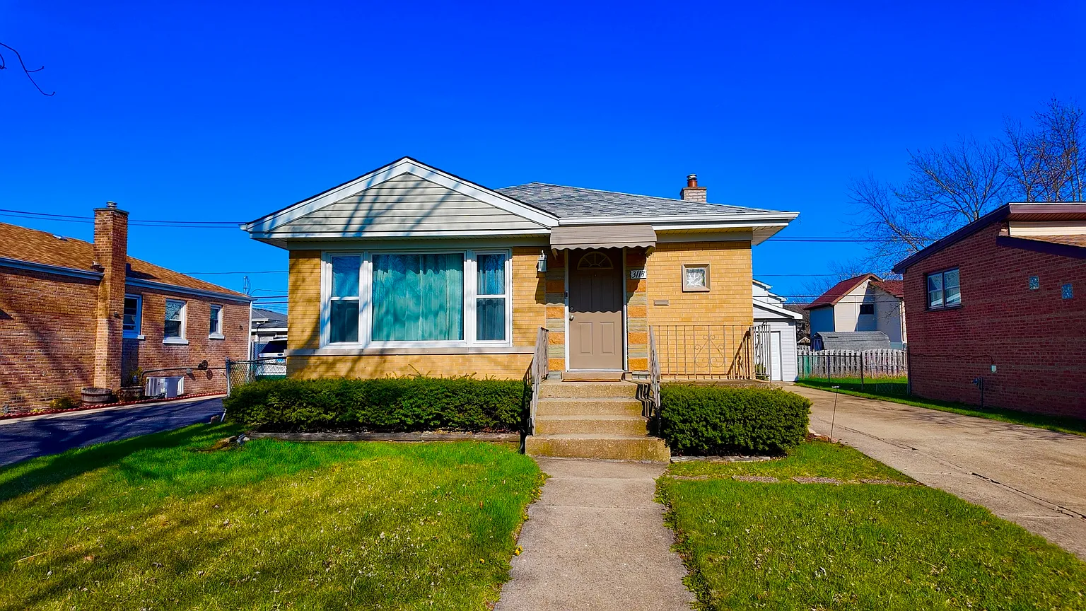 3113 Euclid Dr photo 1