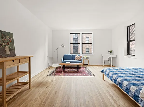 37-51 86th St #4A, Queens, NY 11372