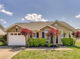 100 Carter Grove Ct, Lebanon, TN 37087