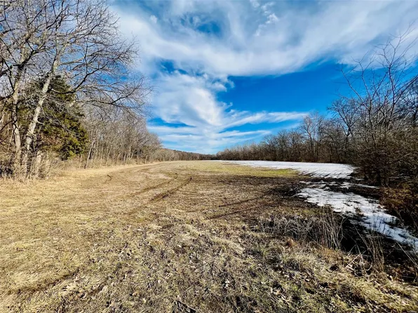 8636 Jakes Prairie Rd, Sullivan, MO 63080