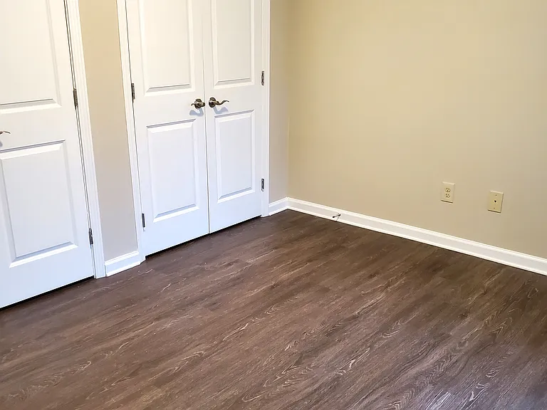 18 Elk Ln — Photo 6
