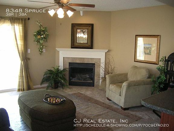3rd image of 8348 N Spruce Ave