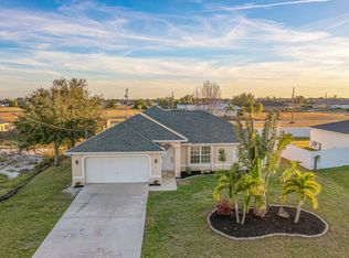 520 NW 23rd Ter, Cape Coral, FL 33993