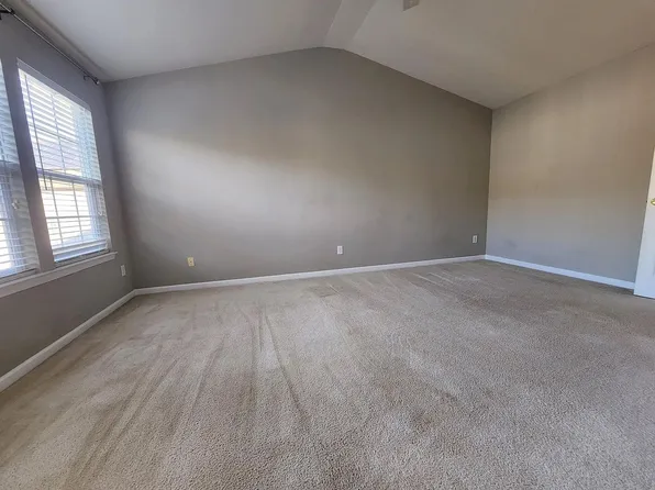 15325 Lavista Way, Charlotte, NC 28277