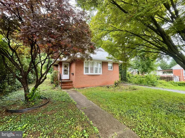 5900 Winthrope Ave, Baltimore, MD 21206