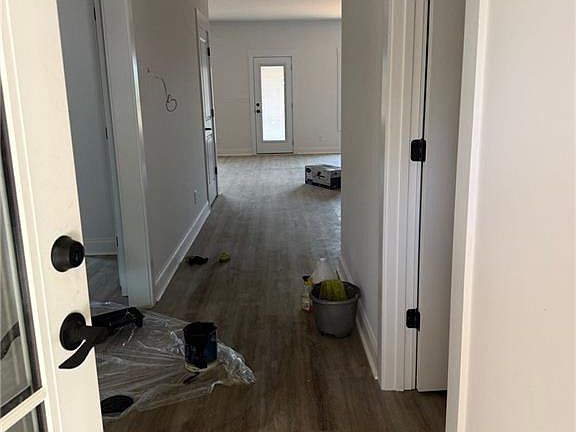 3rd image of 7213 King Rd