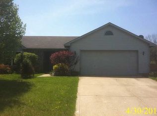 214 Park Place Ct, Avon, IN 46123