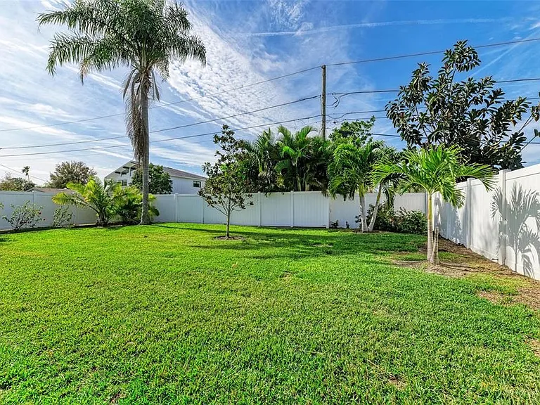 6000 Bayou Grande Blvd NE — Photo 39