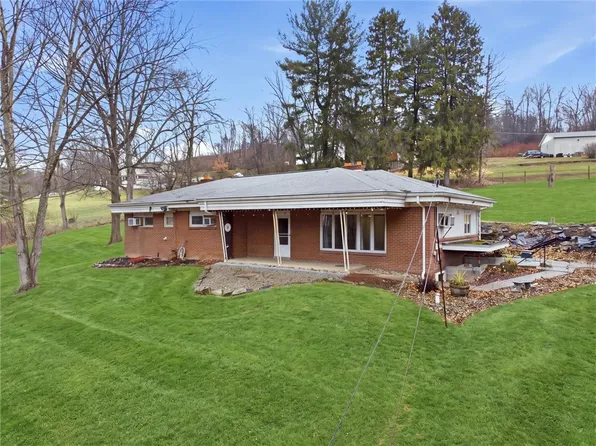 312 Flatwoods Rd, Vanderbilt, PA 15486