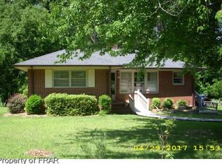 330 Queen Rd, Sanford, NC 27330