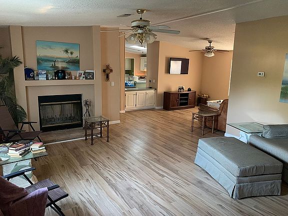 5th image of 1339 Cottonwood St