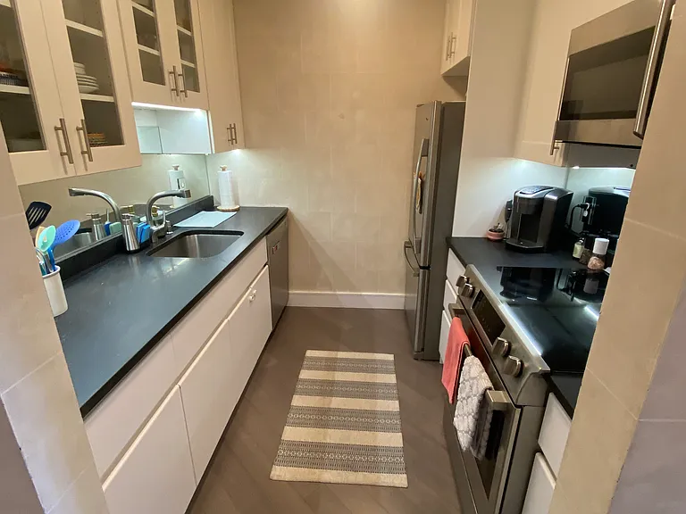 75 Clarendon St #401 — Photo 11