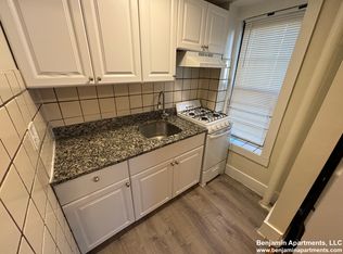 1412 Commonwealth Ave APT 1, Brighton, MA 02135