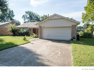 2138 E 55th Ct, Tulsa, OK 74105