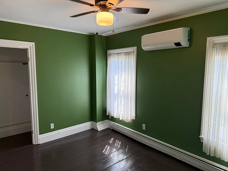 331 Main St #2 — Photo 2